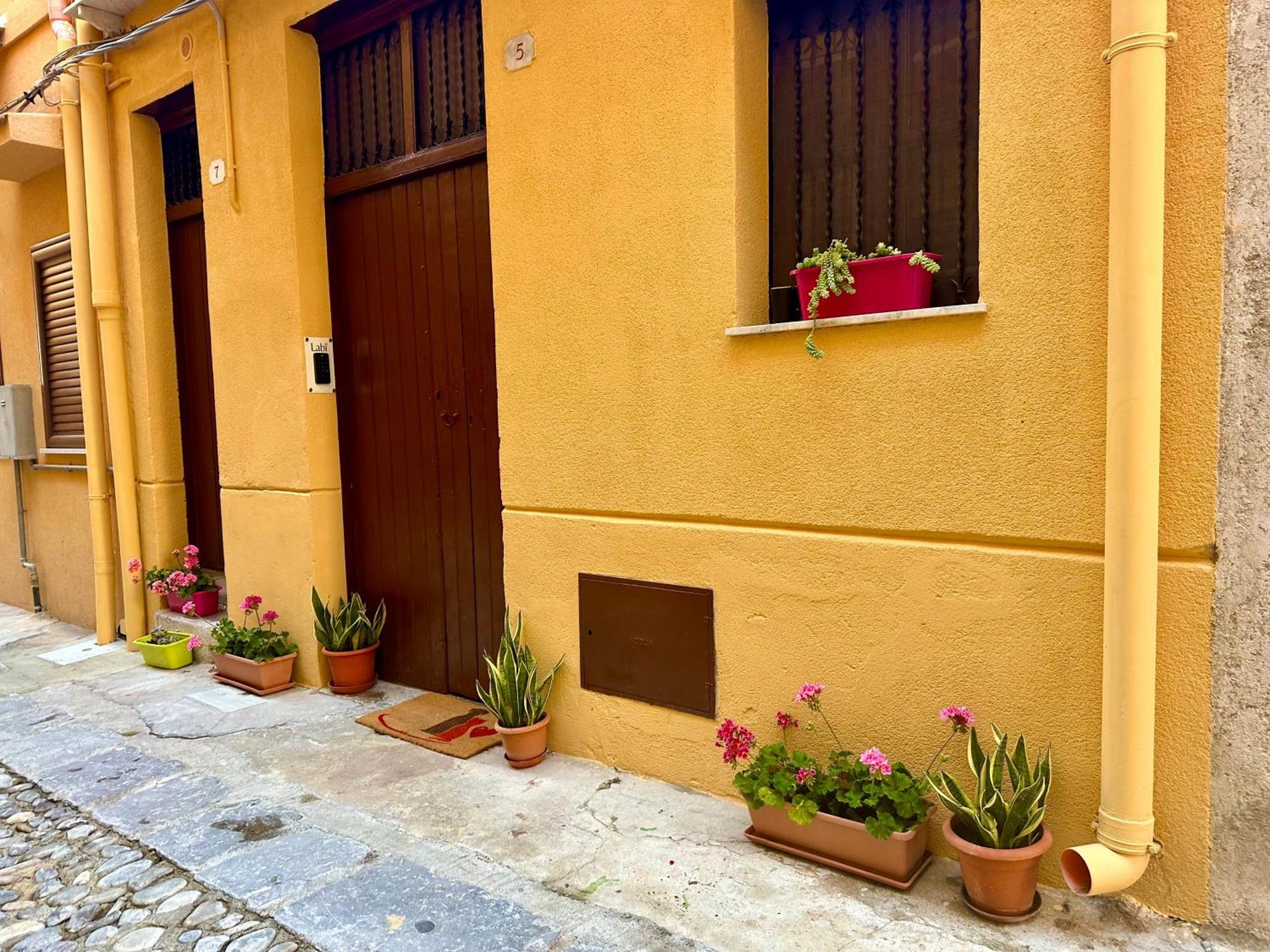 Appartamento Casa Labi Termini Imerese Esterno foto